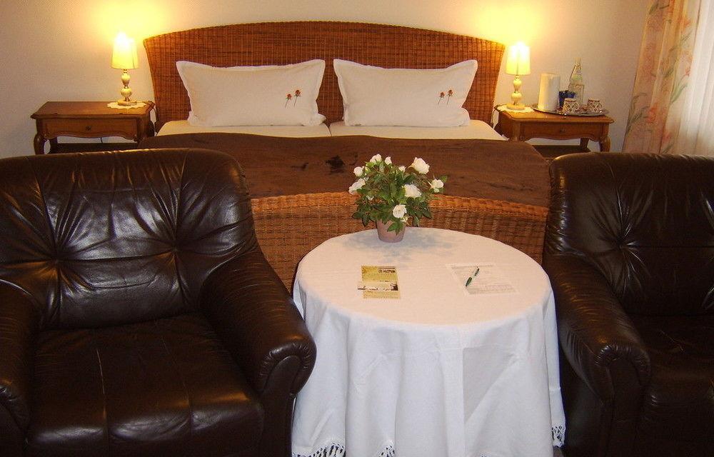 Star Hotel Fachbach 外观 照片
