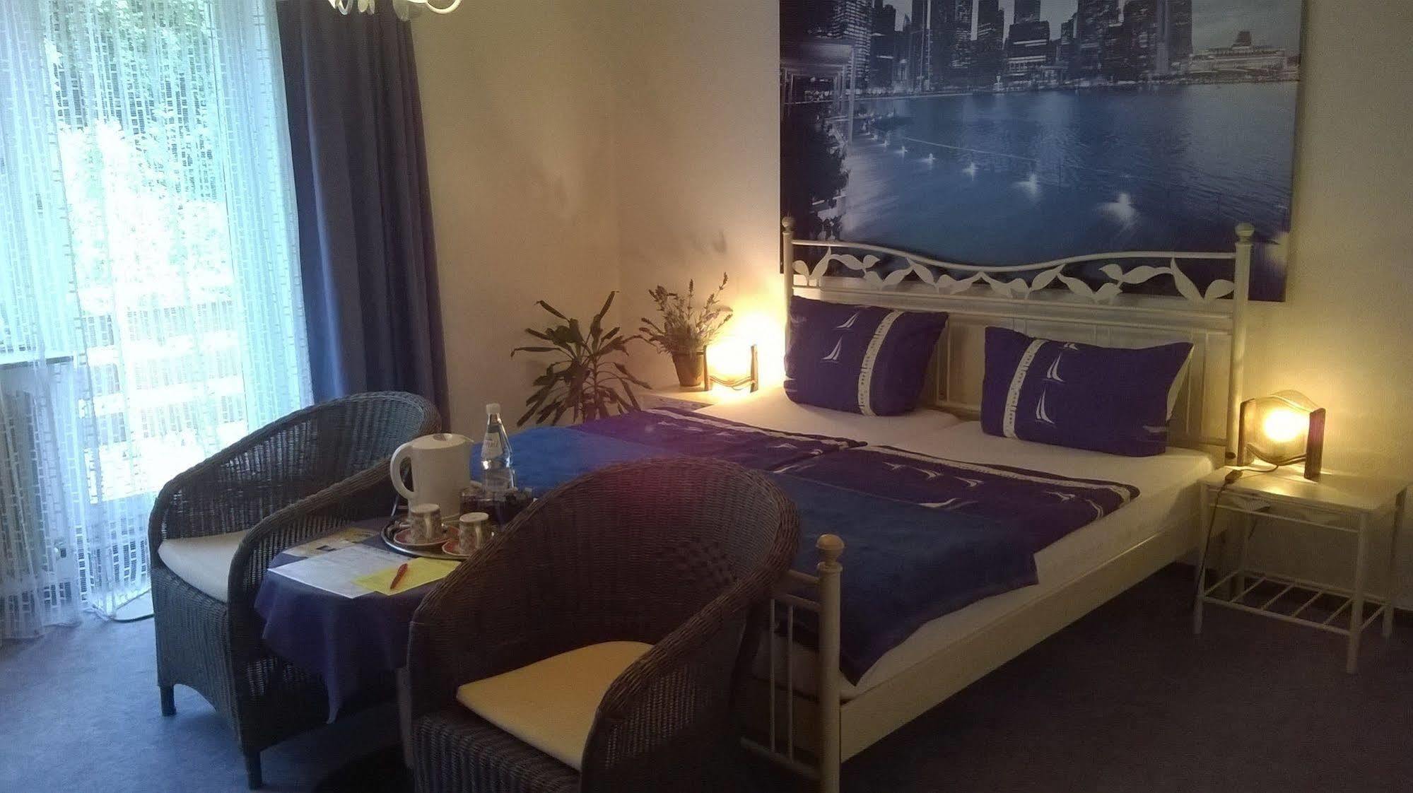 Star Hotel Fachbach 外观 照片